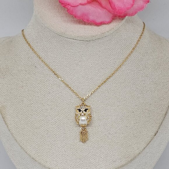 Kate Spade Winter Wonderland Hoot Owl Pedant Necklace - Picture 8 of 10